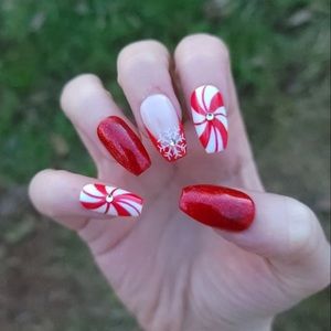 🍒🍒 Red Christmas Handmade Press On Nails